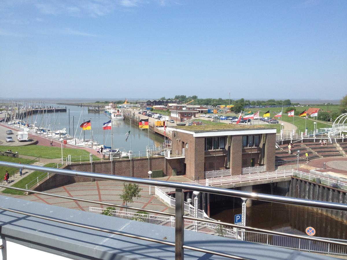 Nordseehotel Benser Hof Am Hafen Bensersiel Exterior photo